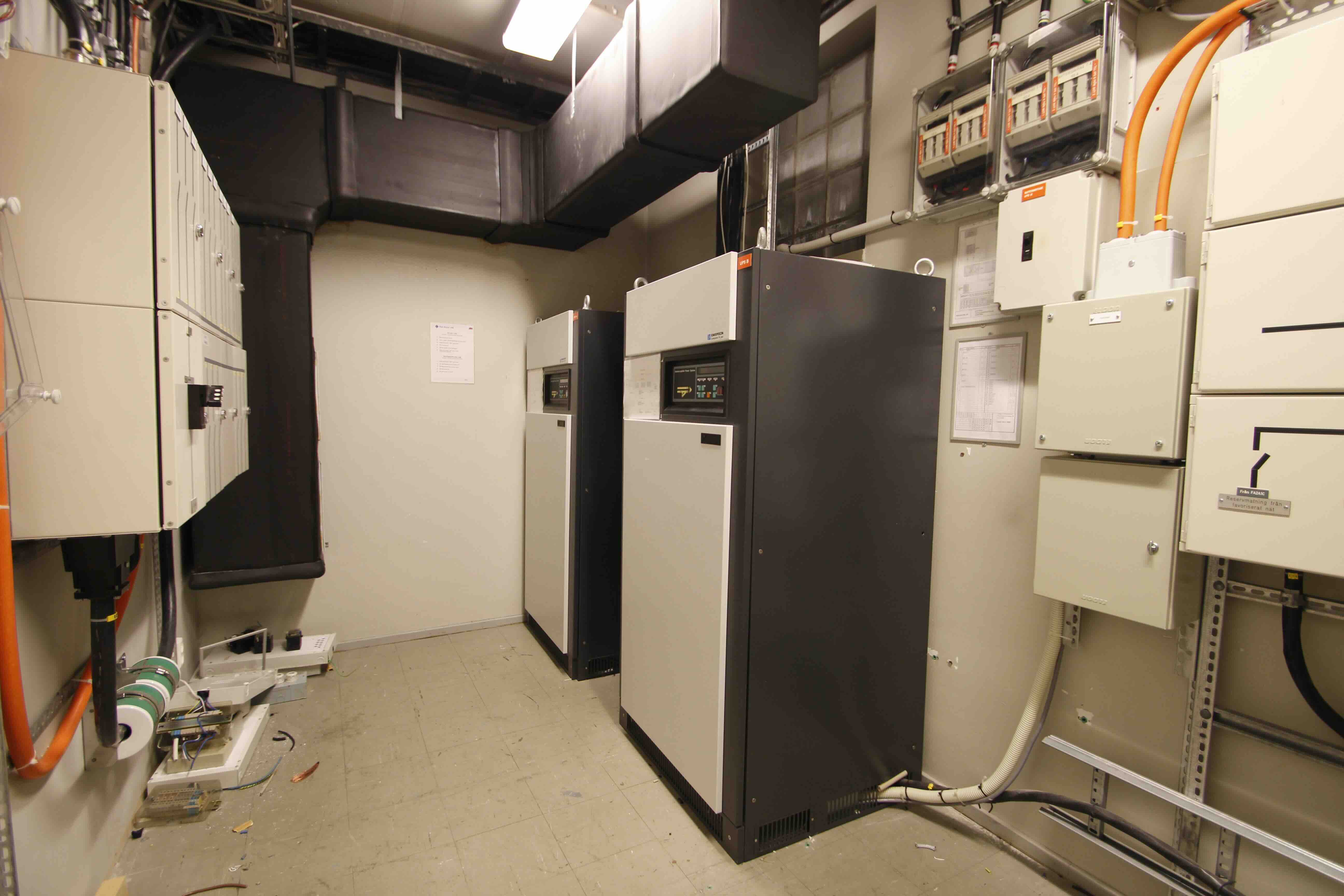 Power & UPS